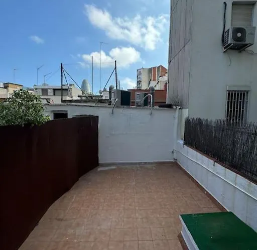 Renovado Con Patio *